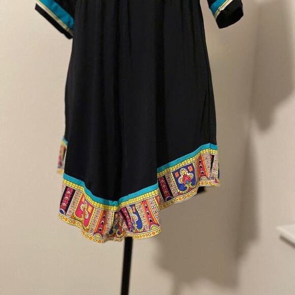 TRINA TURK MINI DRESS NEPAL TUNIC SIZE S AESTHETIC VERSATILE SUMMER COVER UP - Picture 9 of 16